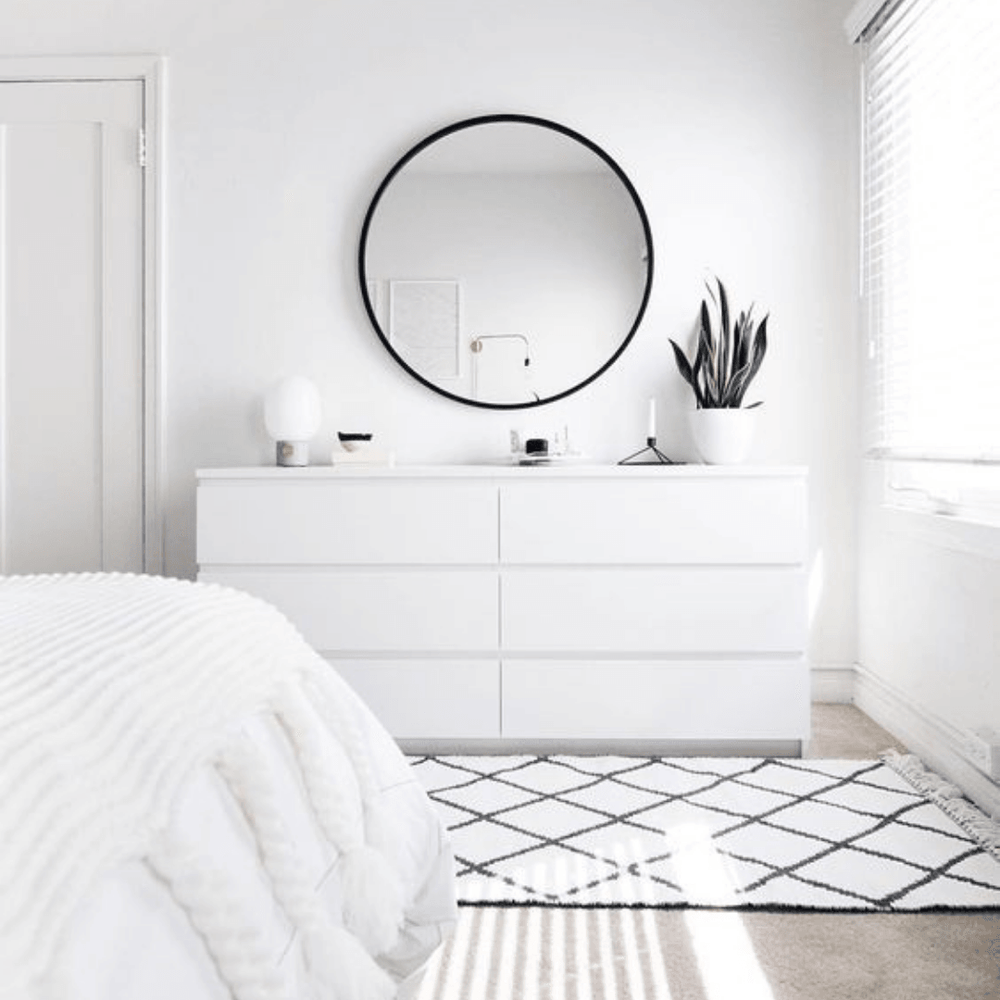 Gangaur Ovel Black Beauty Wall Mirror