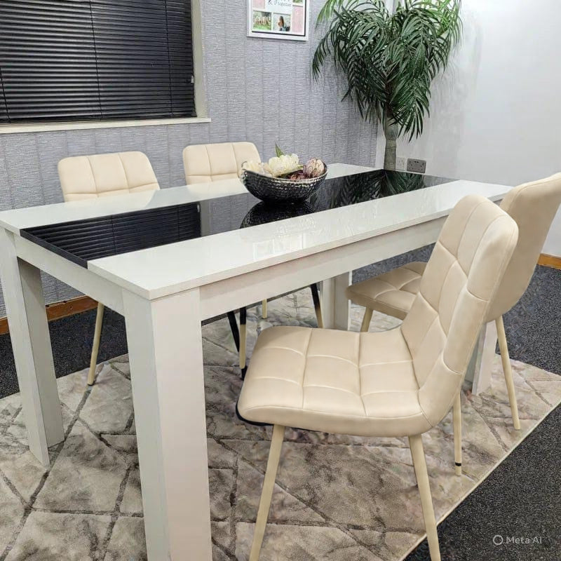 Artyfer Wooden White And Black Table Tufted